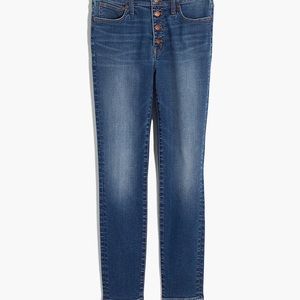 Madewell mid rise skinny cropped button fly denim. Excellent condition. SZ30
